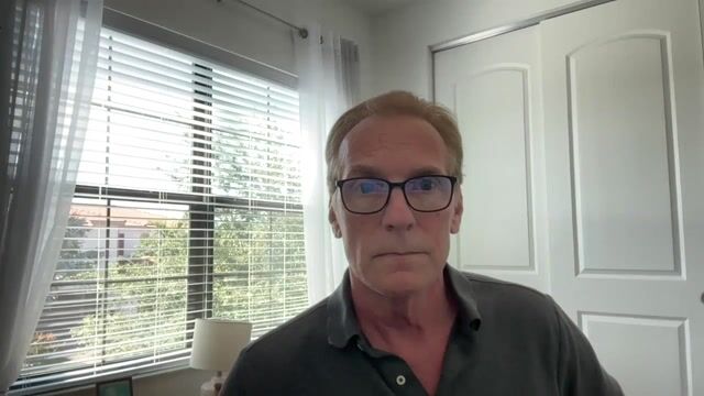Fix Your Resume Before It Undercuts Your Essays [8/11/2026] (Recording)